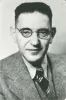 Porträt Gustav Meyer, Stadtarchiv Bielefeld, Bestand 400,3/Fotosammlung, Nr. 95-13-017