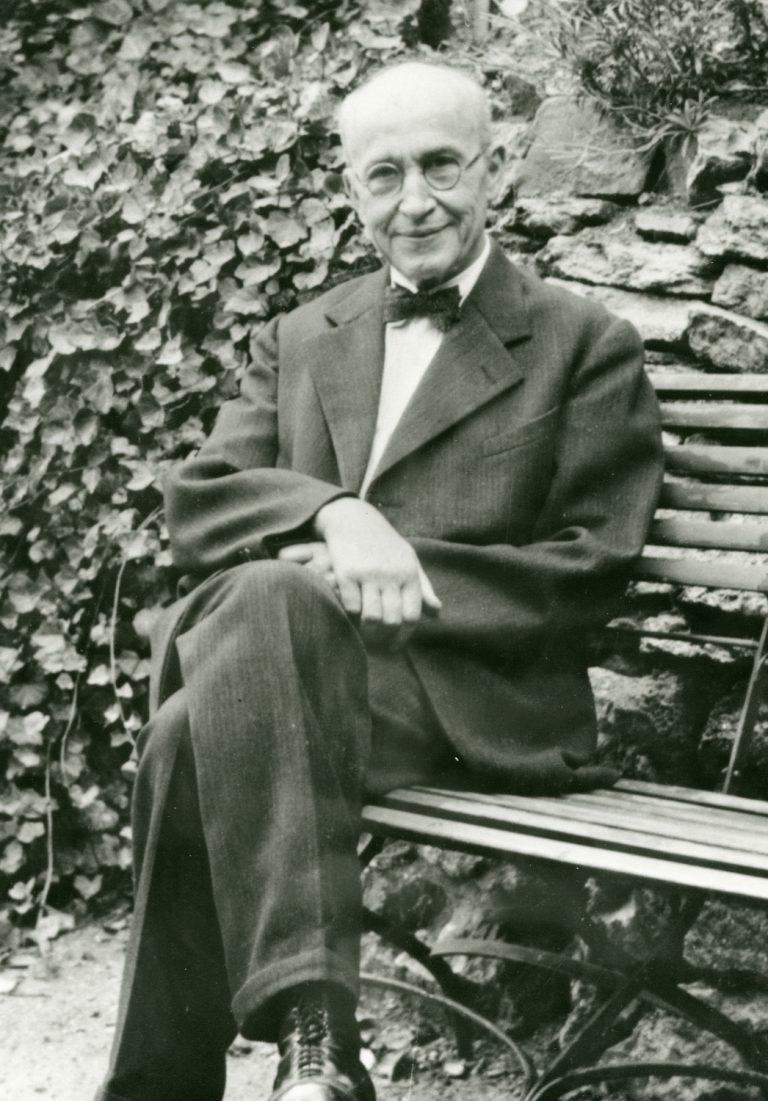 Dr. Richard Wilmanns, der von 1910 bis 1953 im Krankenhaus Gilead praktizierte. Seit 1925 sogenannter Erster Arzt der Chirurgie, was mit dem Chefarzt gleichzusetzen ist.