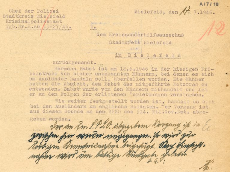 Mitteilung an den Kreissonderausschuss Bielefeld zum gewaltsamen Tod von Hermann Babst durch britische Soldaten, 1946.