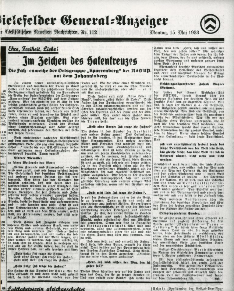 Bericht der Westfälischen Neusten Nachrichten über die Fahnenweihe der Ortsgruppe Sparrenberg (NSDAP) auf dem Johannisberg.