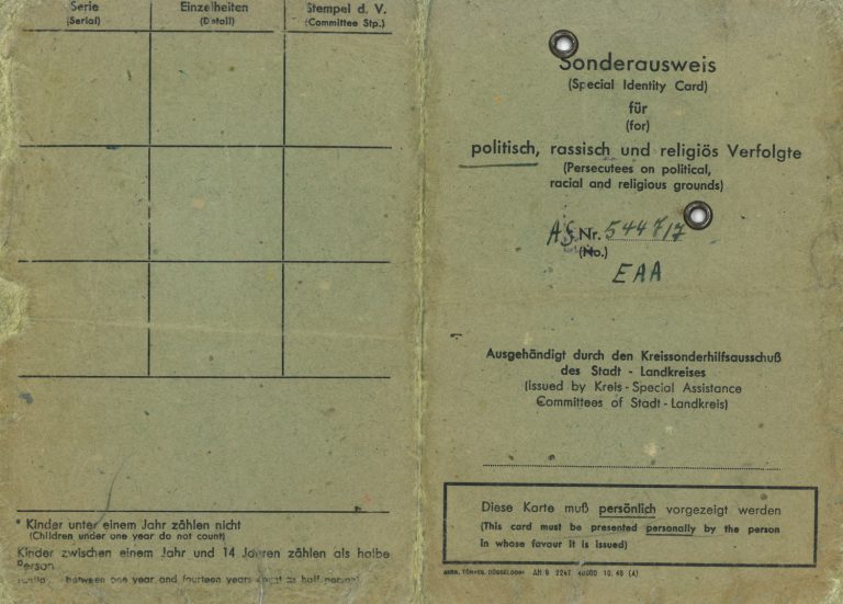Außenseite des Sonderausweises für politisch Verfolgte von Gertrud Niessen, 1947. Stadtarchiv Neuss